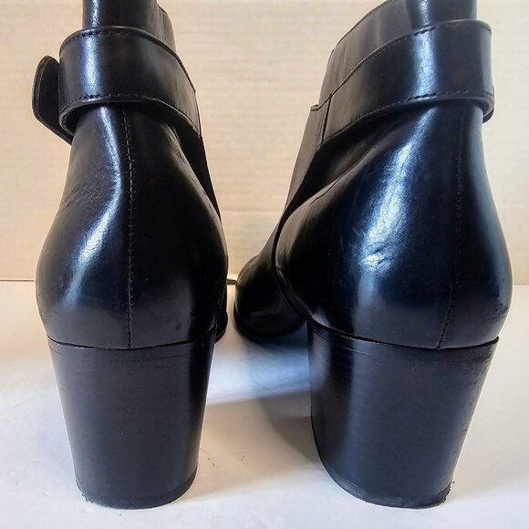 Vince "Harriet" Leather Boot Ankle Booties Buckle Detail Black SZ 10 - Picture 6 of 8